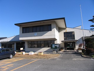 幡山公民館