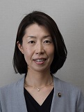 新井亜由美