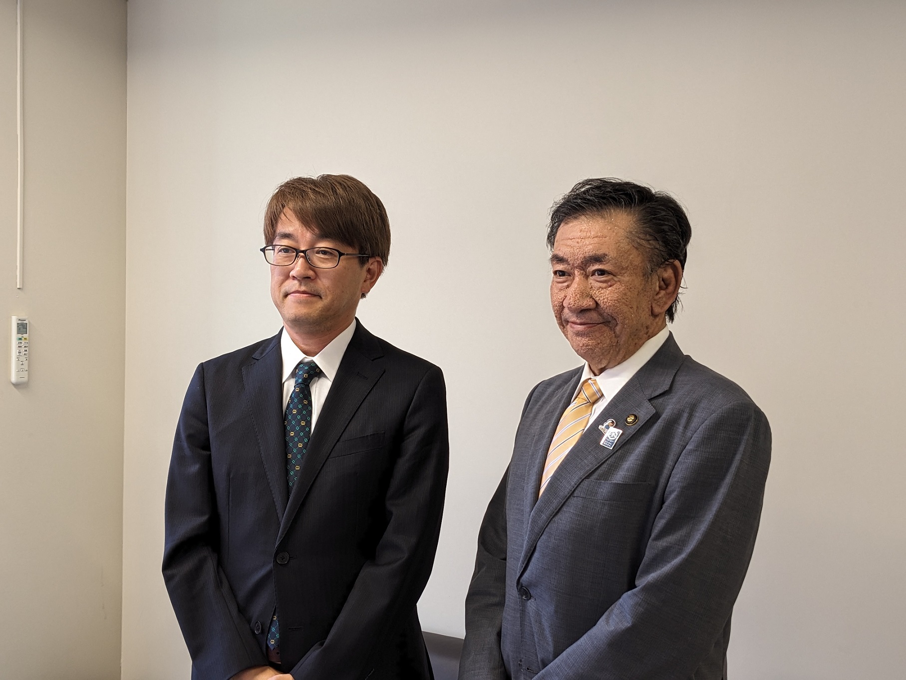 日本将棋連盟羽生会長との写真