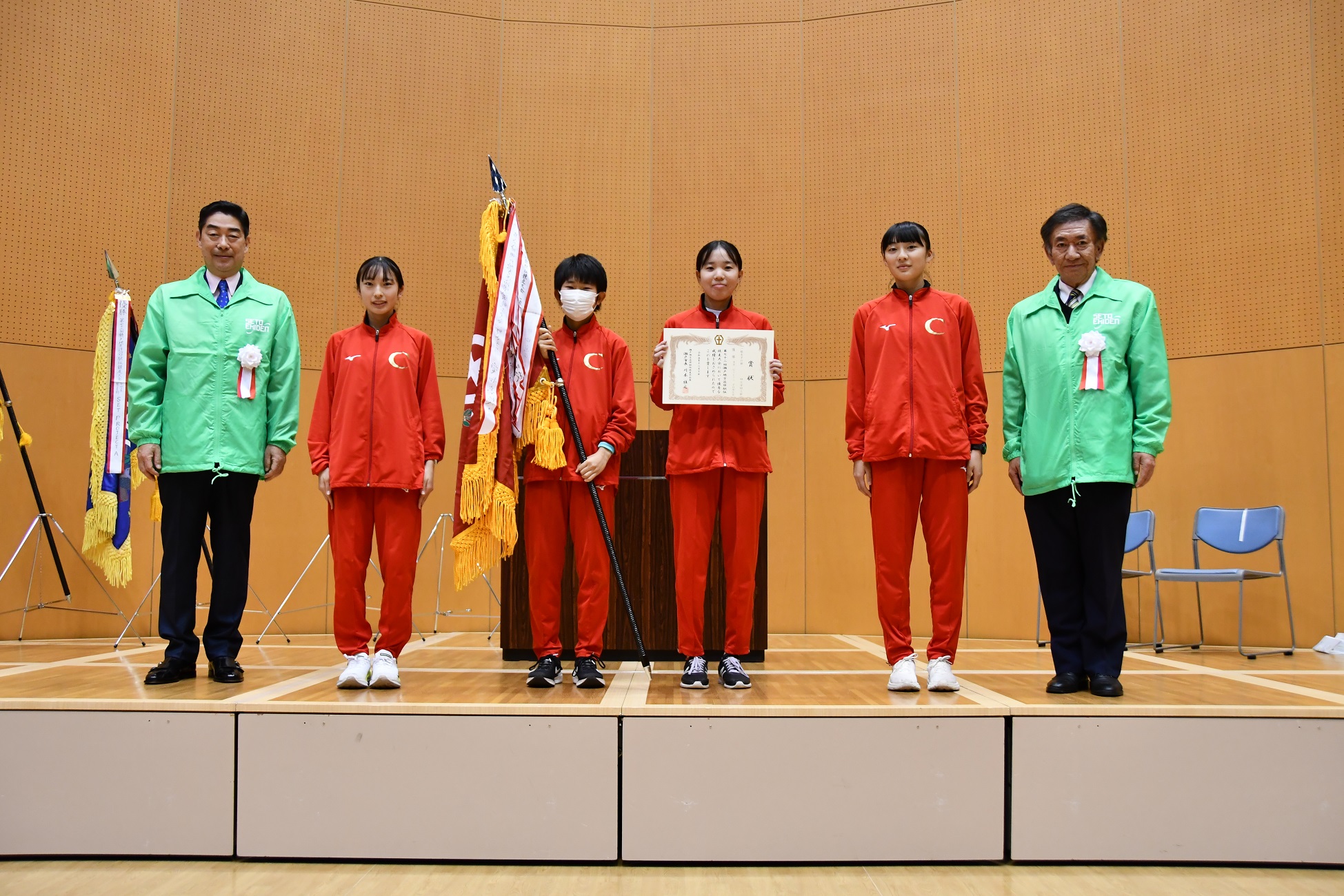 瀬戸地方近郊駅伝一般女子の部優勝チーム