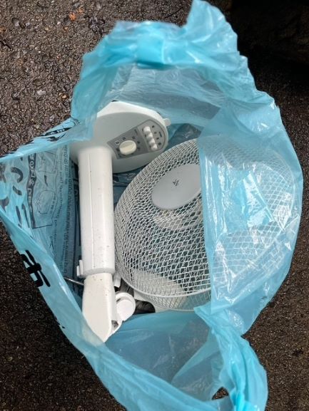 製品を分解して不燃ごみ袋に入れることはできません。