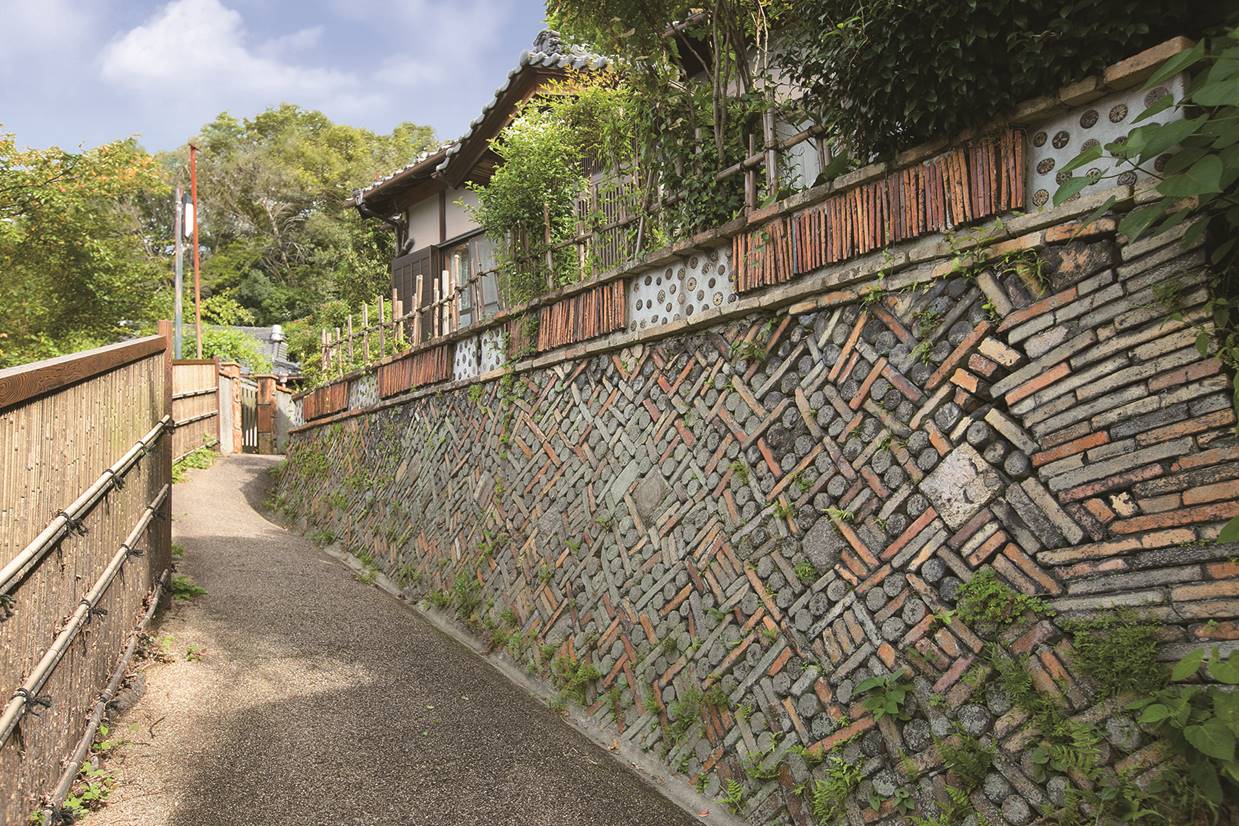 窯垣の小径 窯垣の小径