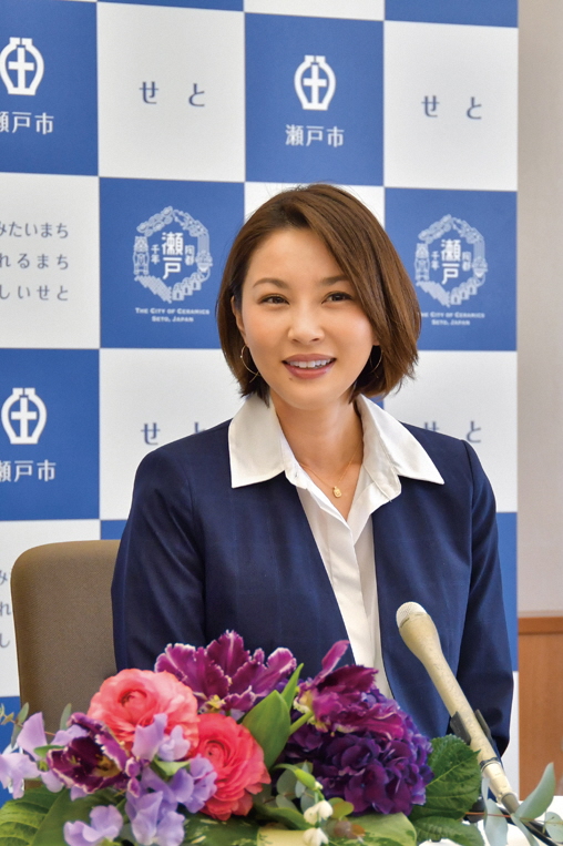 setoasaka-san_s.jpg setoasaka-san_s.jpg