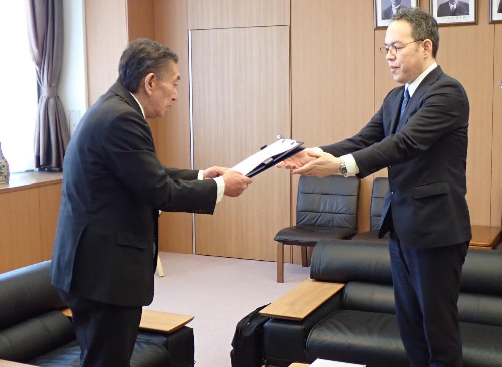 答申書の提出の画像